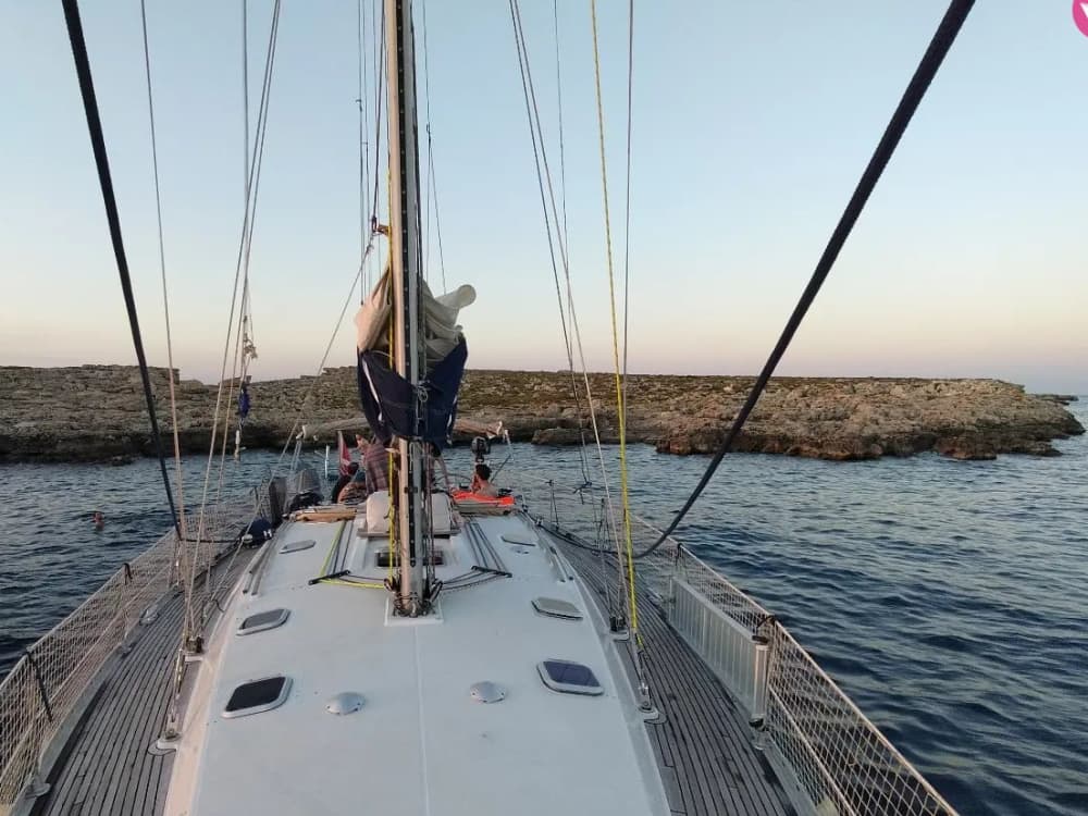 Explore Malta’s Beautiful Islands: Boat Tour from Manoel Island