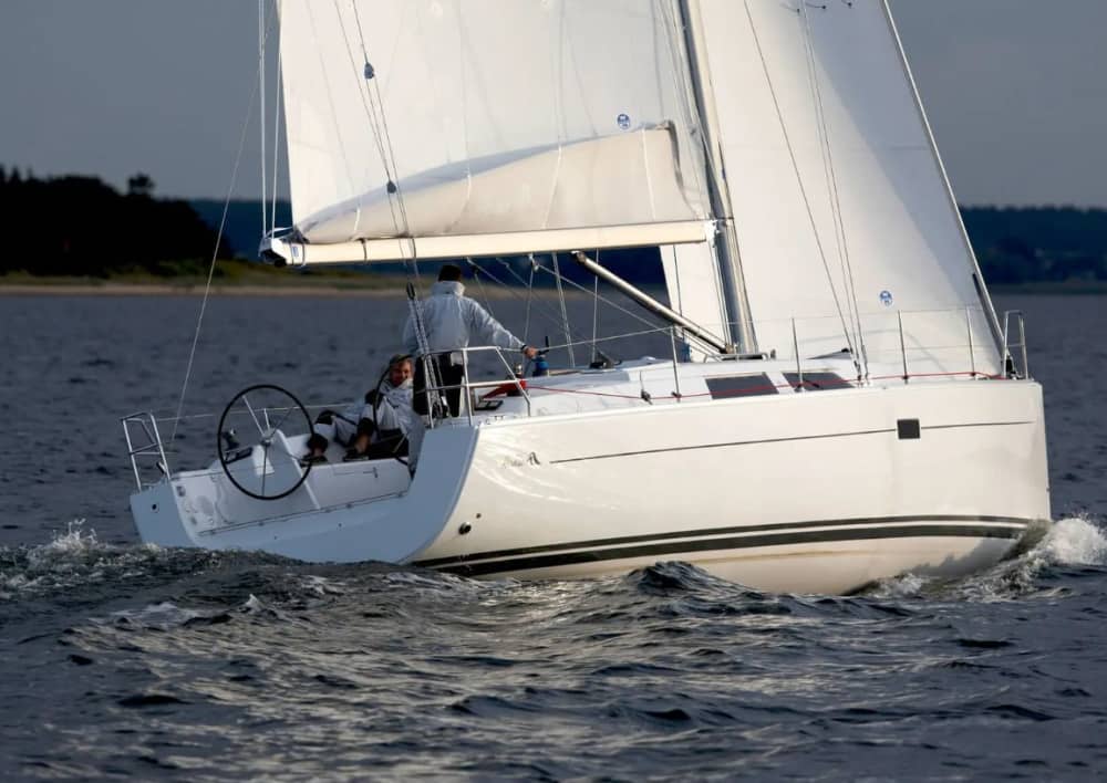 Ganztägiges Bootsabenteuer: Von Palermo zu Mondellos verborgenen Paradiesen