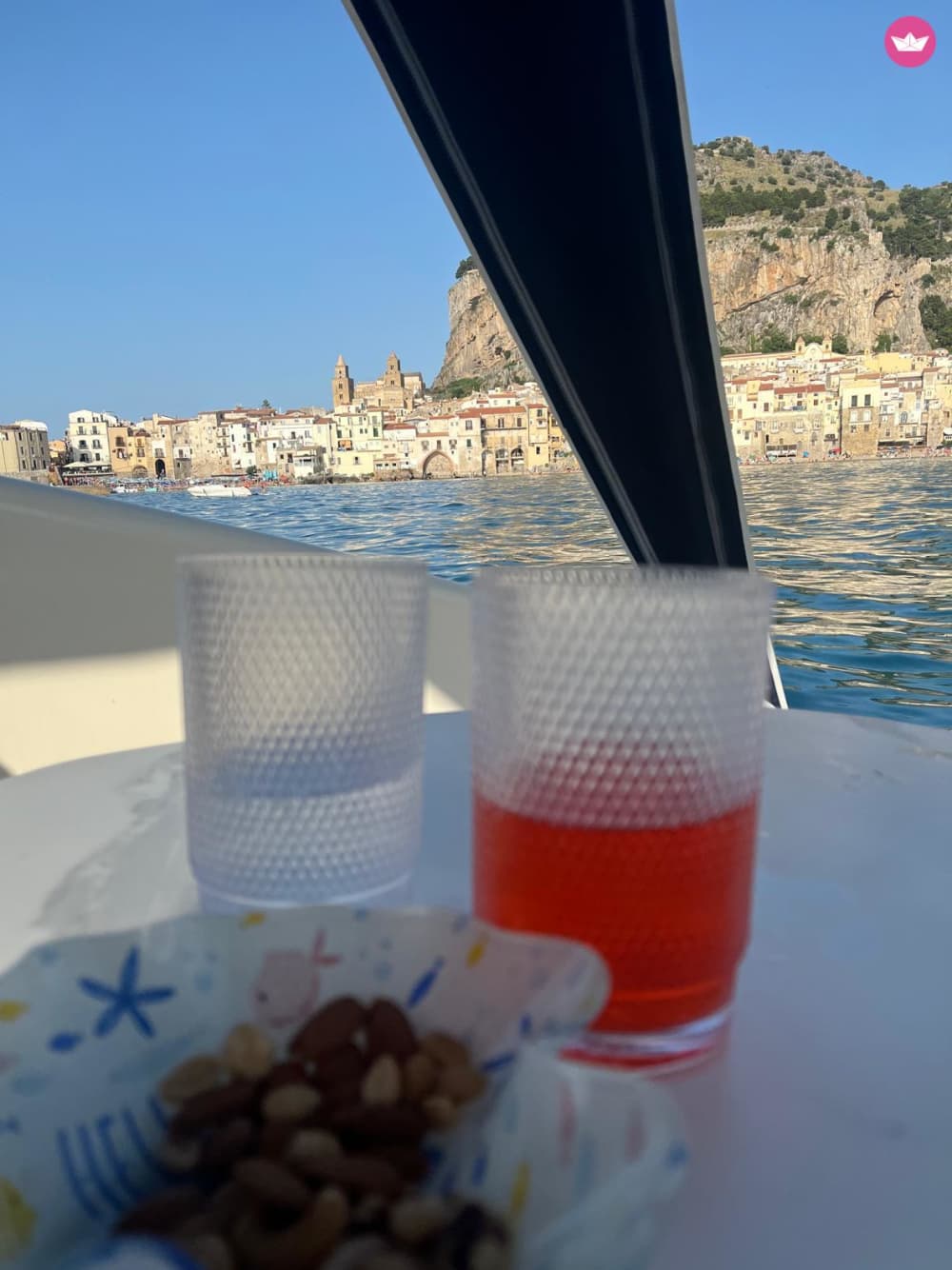 Esperienza di crociera premium di un giorno intero a bordo di "Lady Lu": scopri la magia di Cefalù via mare