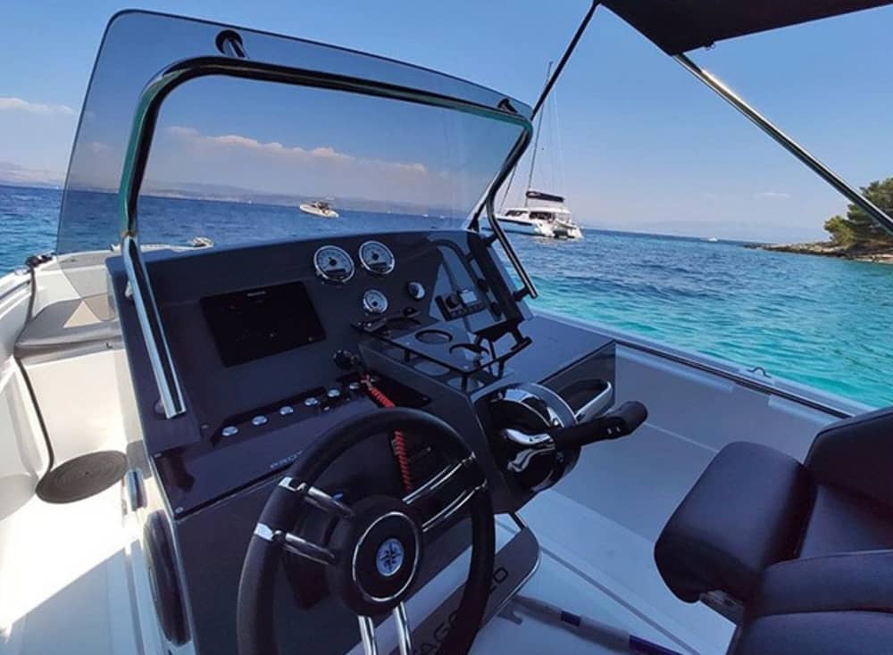 Discover Corfu: A full day of sun on a motorboat