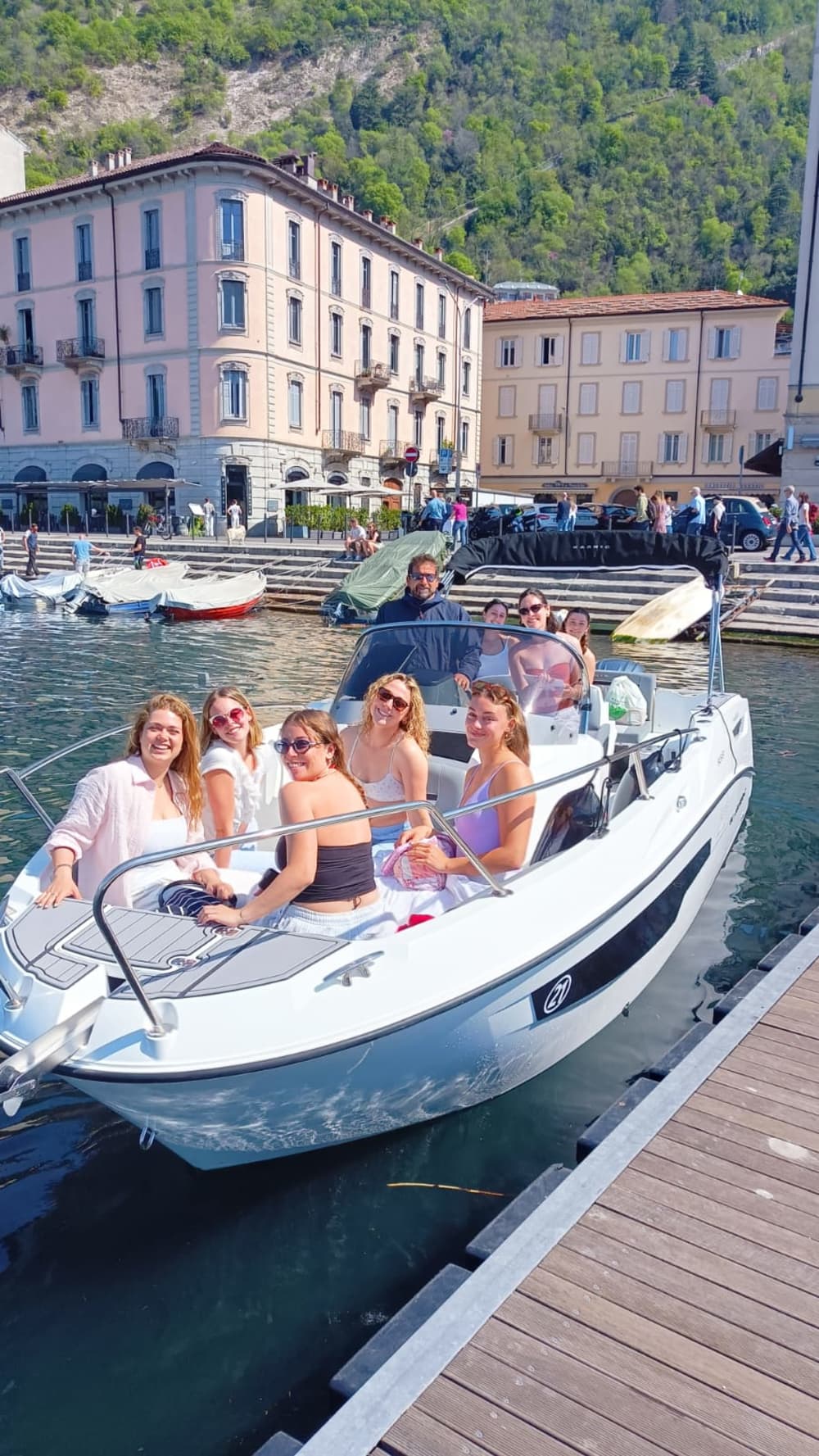 Villas & Views: A Signature Lake Como Cruise In 2 Hours