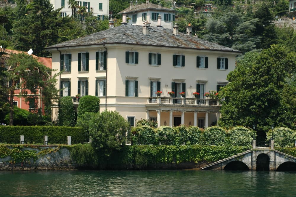 Lake Como 4 Hours Tour: Celebrities, Villas & Views