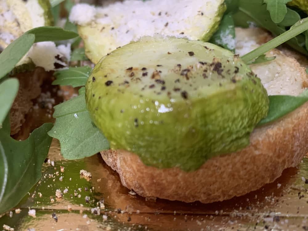 Navigazione al tramonto e degustazione di prodotti tipici