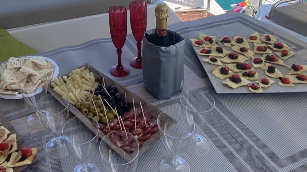 7 ore e 30 di navigazione lungo la costa di Stintino