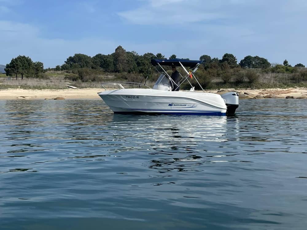 Ontdek Ribeira, Galicië (halve dag): uw korte uitstapje op een motorboot
