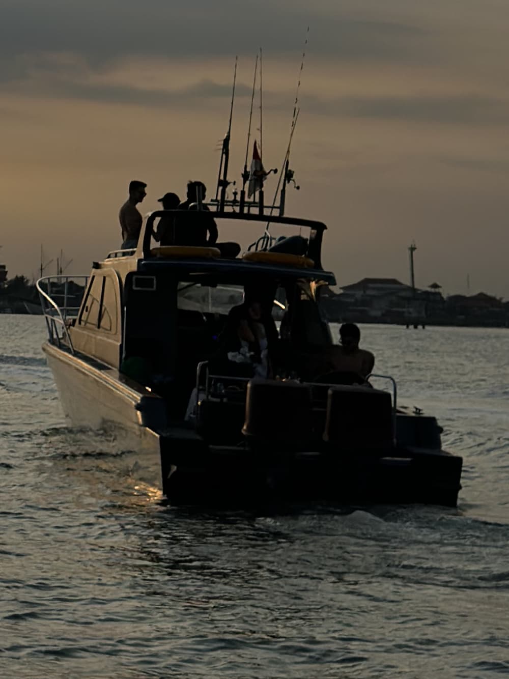 Κρουαζιέρα στο ηλιοβασίλεμα στο Μπαλί και περιπέτεια με κολύμβηση με αναπνευστήρα