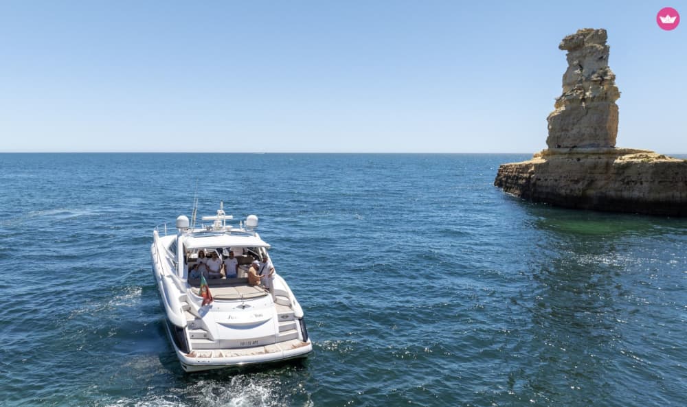 Croisière Premium de 7h à la Découverte des Grottes Cachées de l’Algarve
