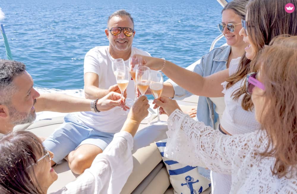 Cruzeiro de luxo de 7 horas até as cavernas escondidas do Algarve