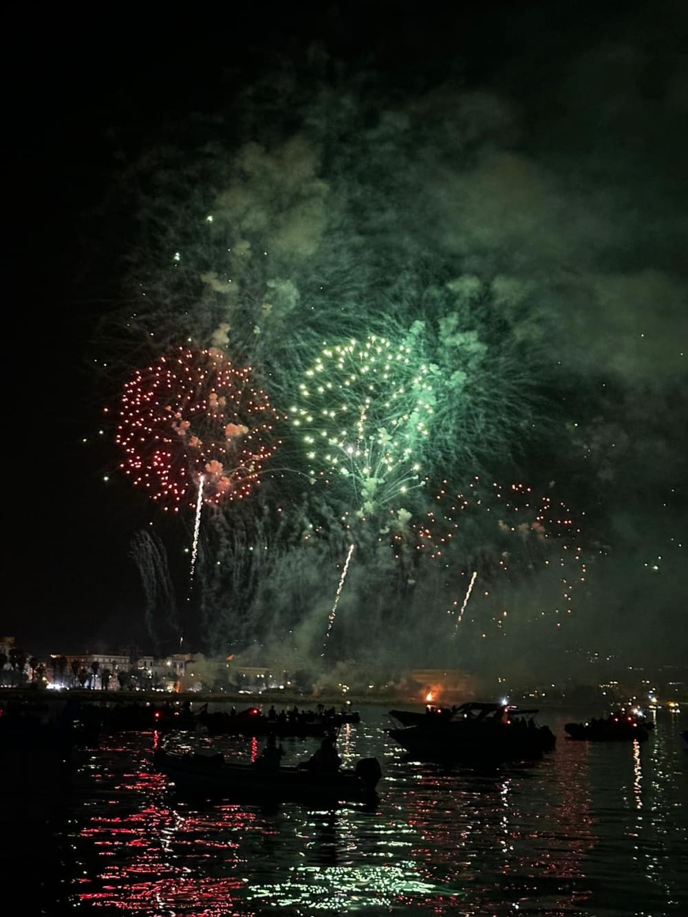 Ontdek Palermo tijdens een 7-uur durende boottocht op een motorboot.