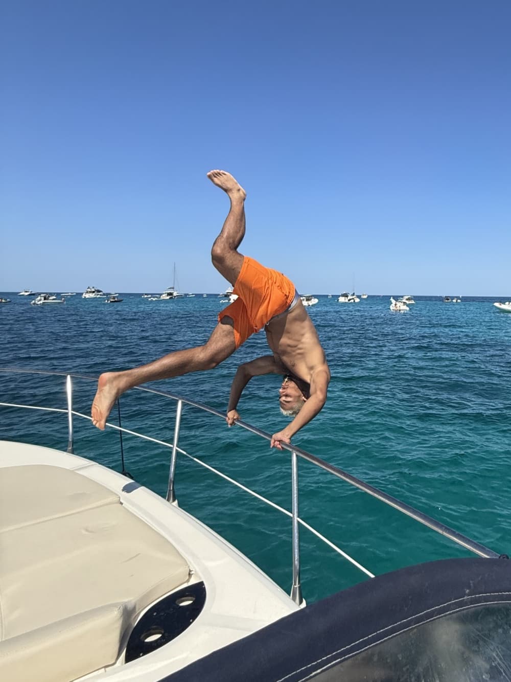 Ontdek Palermo tijdens een 7-uur durende boottocht op een motorboot.