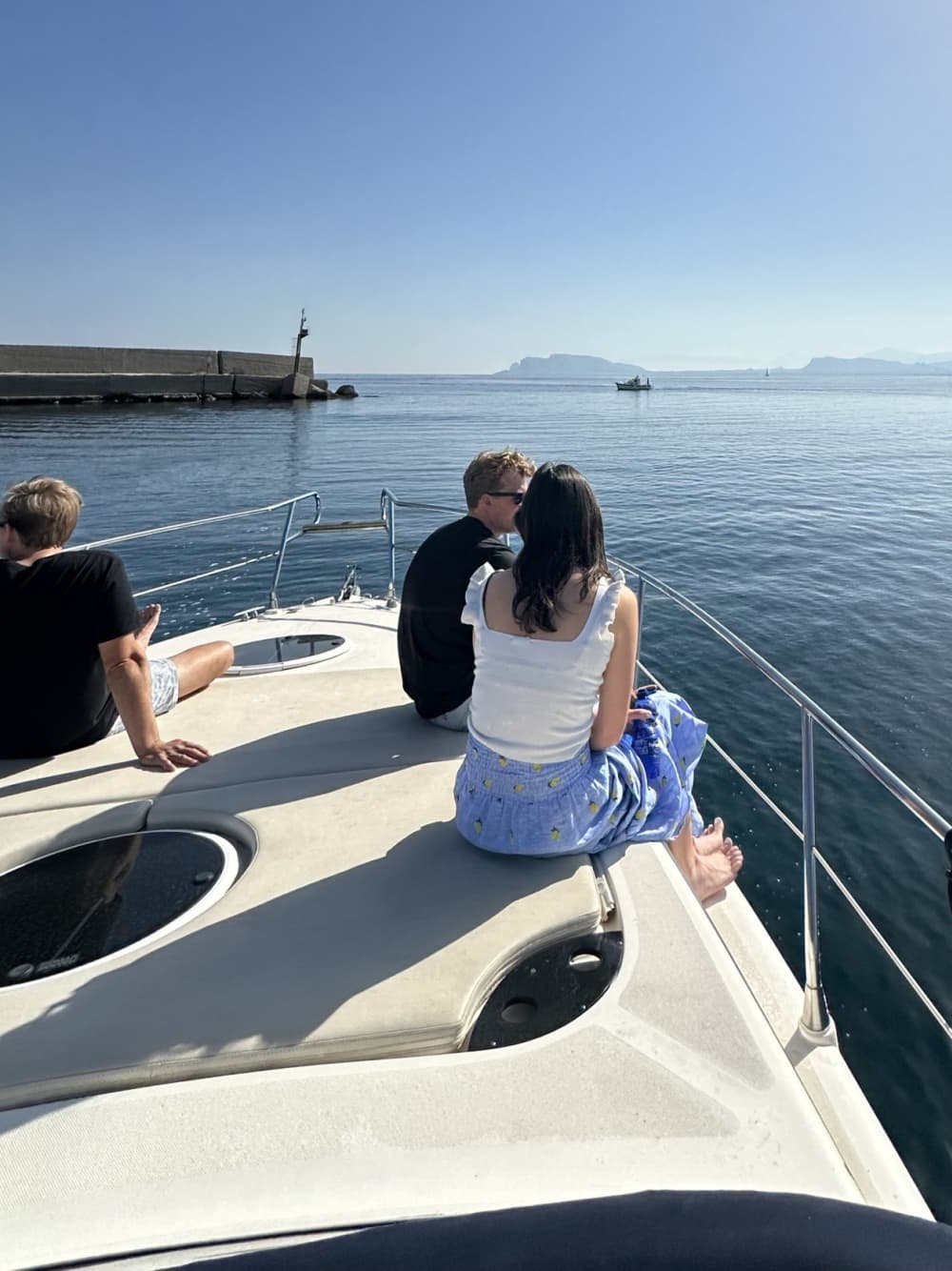 Ontdek Palermo tijdens een 7-uur durende boottocht op een motorboot.