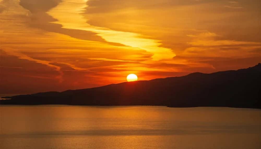 Atardecer en el Egeo