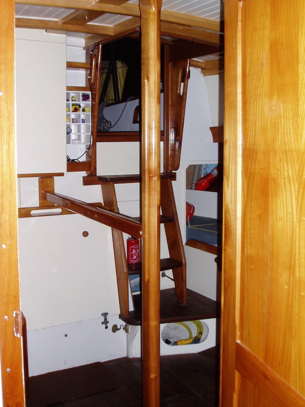 Disfrute del lujo de Nieuwpoort con un día completo en un goleta.