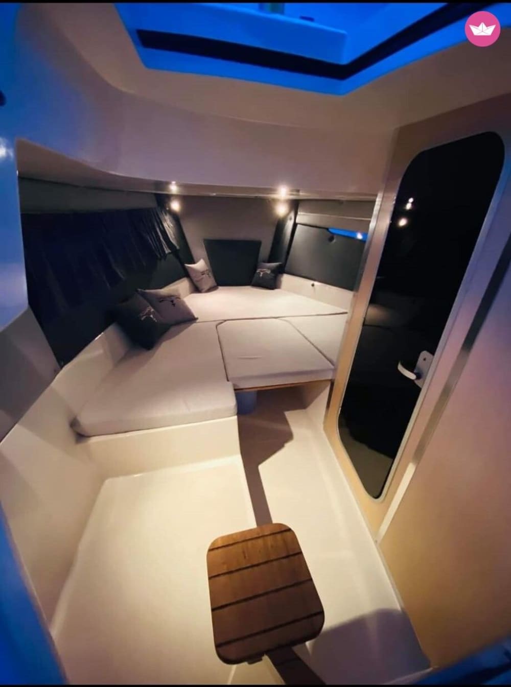 Fuga di un giorno intero: scopri il paradiso costiero di Mongerbino