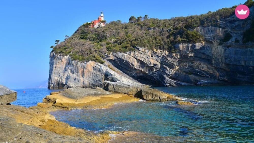 Half-day tour of the Gulf of Poets