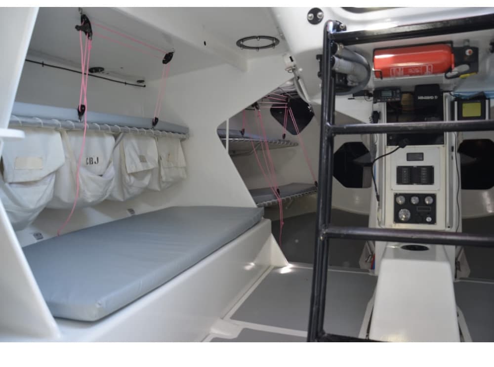 Goditi una giornata in mare a Marina di Pisa a bordo di una barca a vela.