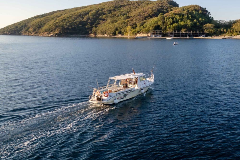 Исследуйте прибрежные сокровища Будвы: полудневный тур на Свети-Стефан, пляж Яз и многое другое