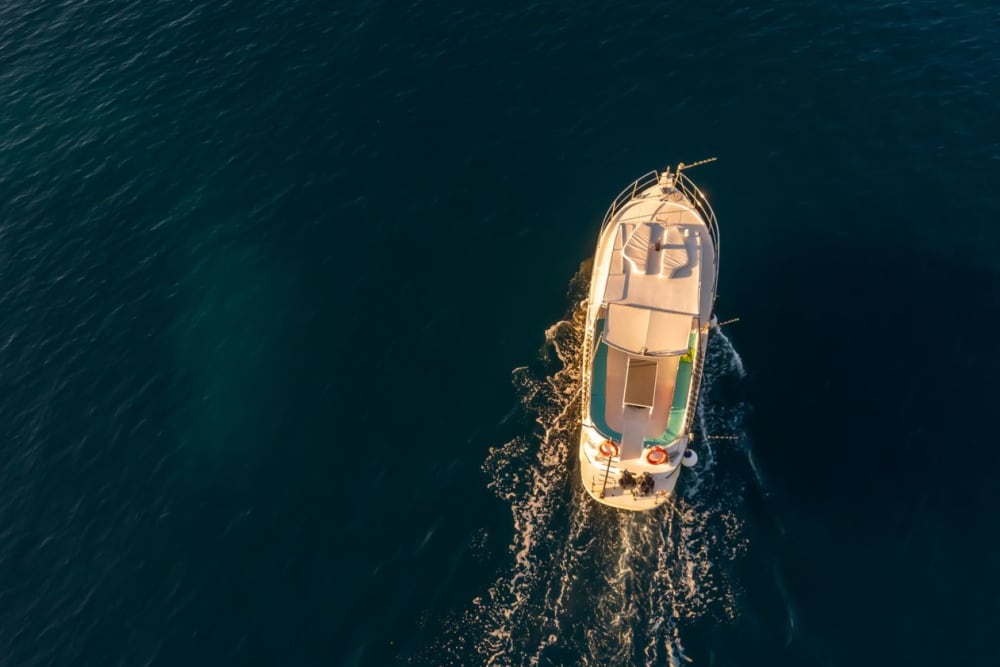 Исследуйте прибрежные сокровища Будвы: полудневный тур на Свети-Стефан, пляж Яз и многое другое