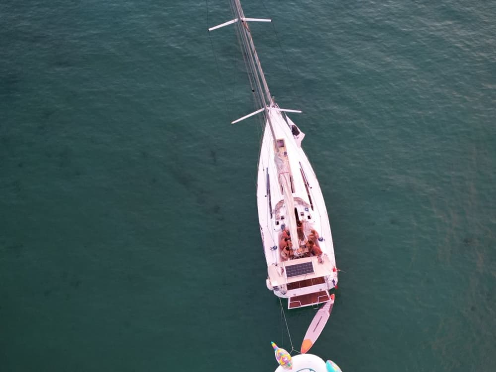 Zonsondergangavond in de haven van Marseille