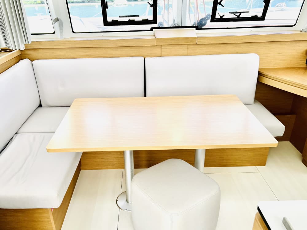 Een halve dag op een catamaran vanuit Valencia