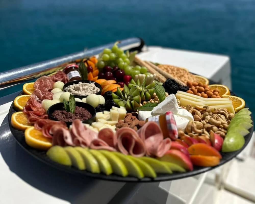 Rhenia, Delos i południowe wybrzeże Mykonos | Prywatny całodniowy rejs jachtem