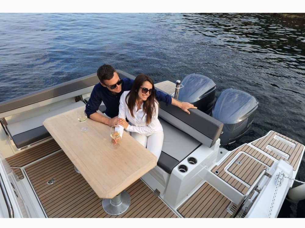 Hidden Islands Cruise –  8h around Krkovic