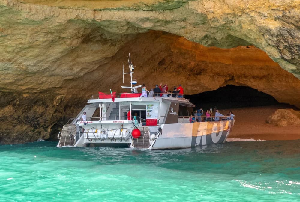 Benagil and Cliffs Experience – 3 Hours