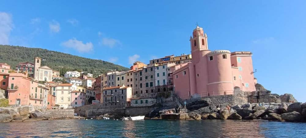 Descubrimiento de La Spezia en medio día: Su breve escapada en lancha motora.