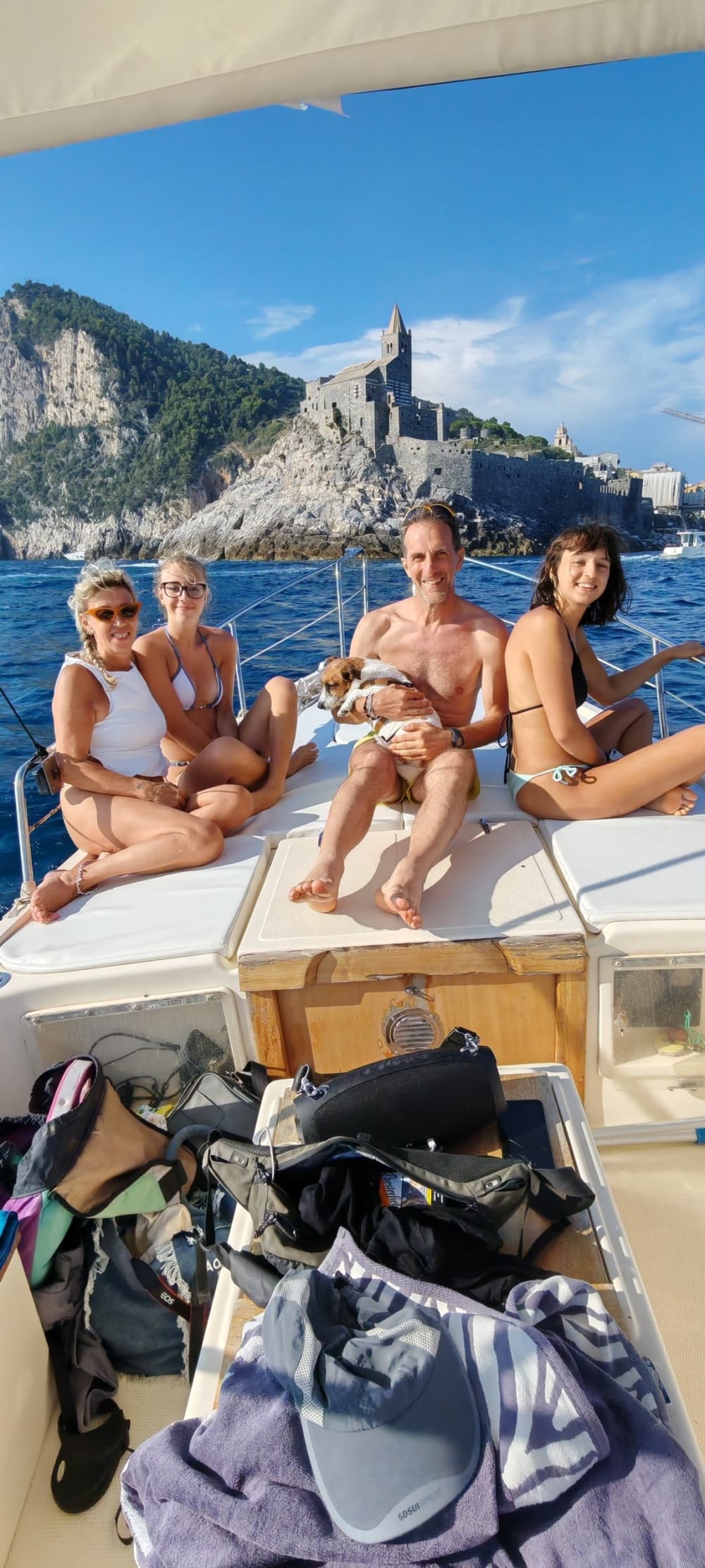 Descubrimiento de La Spezia en medio día: Su breve escapada en lancha motora.