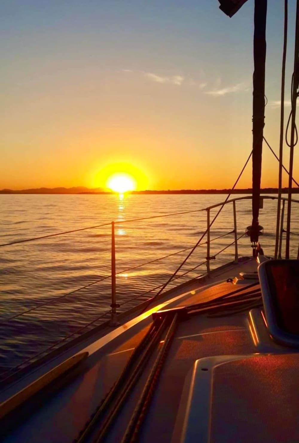 Ganztägiges Segelerlebnis in der Provinz Rimini