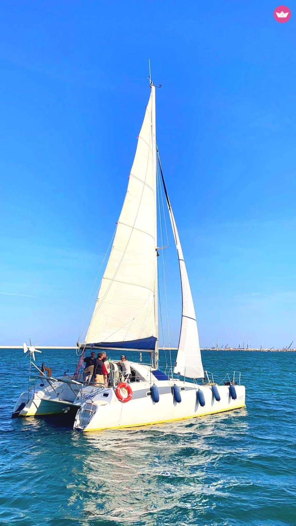 Catamaran tour with SUP