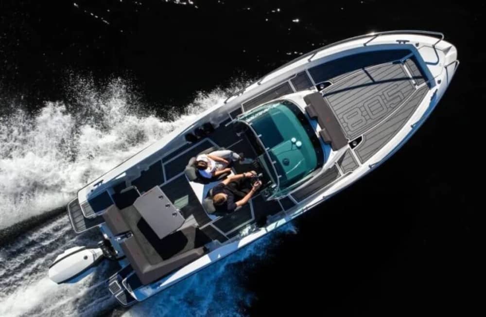 Your private motorboat for a day around Paxi