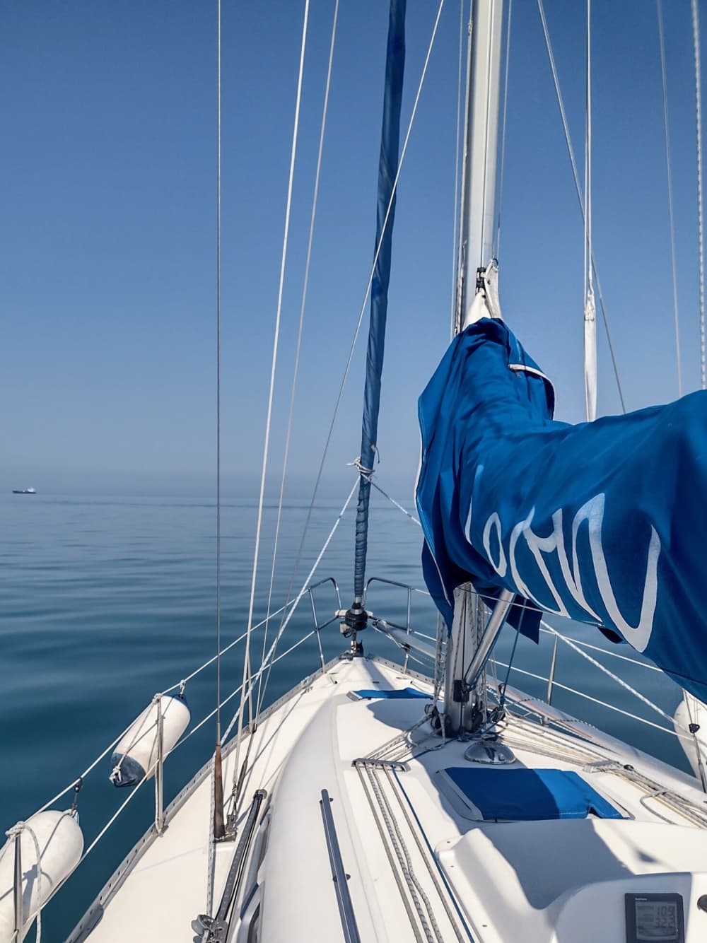 Njut av en dag till sjöss i Ancona på en segelbåt