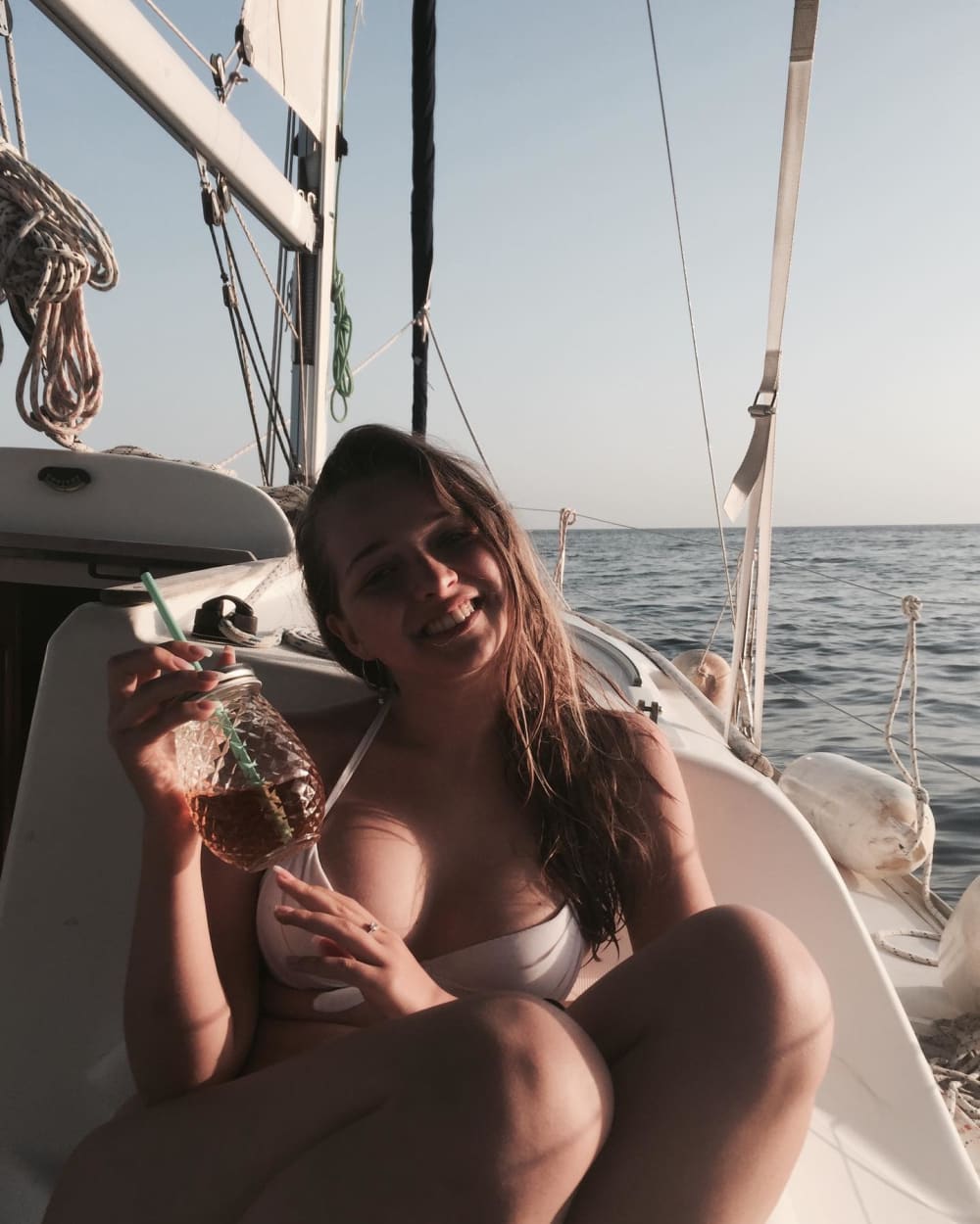 Исследуйте Элафитские острова: полудневная экскурсия на частной моторной лодке