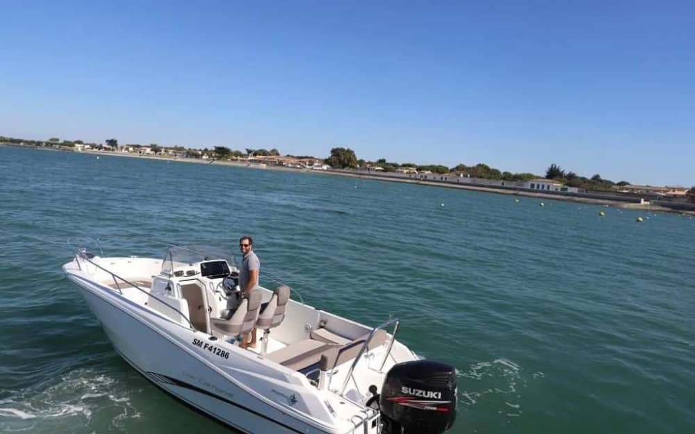 Bootsfahrt rund um Menorca – Halbtagestour