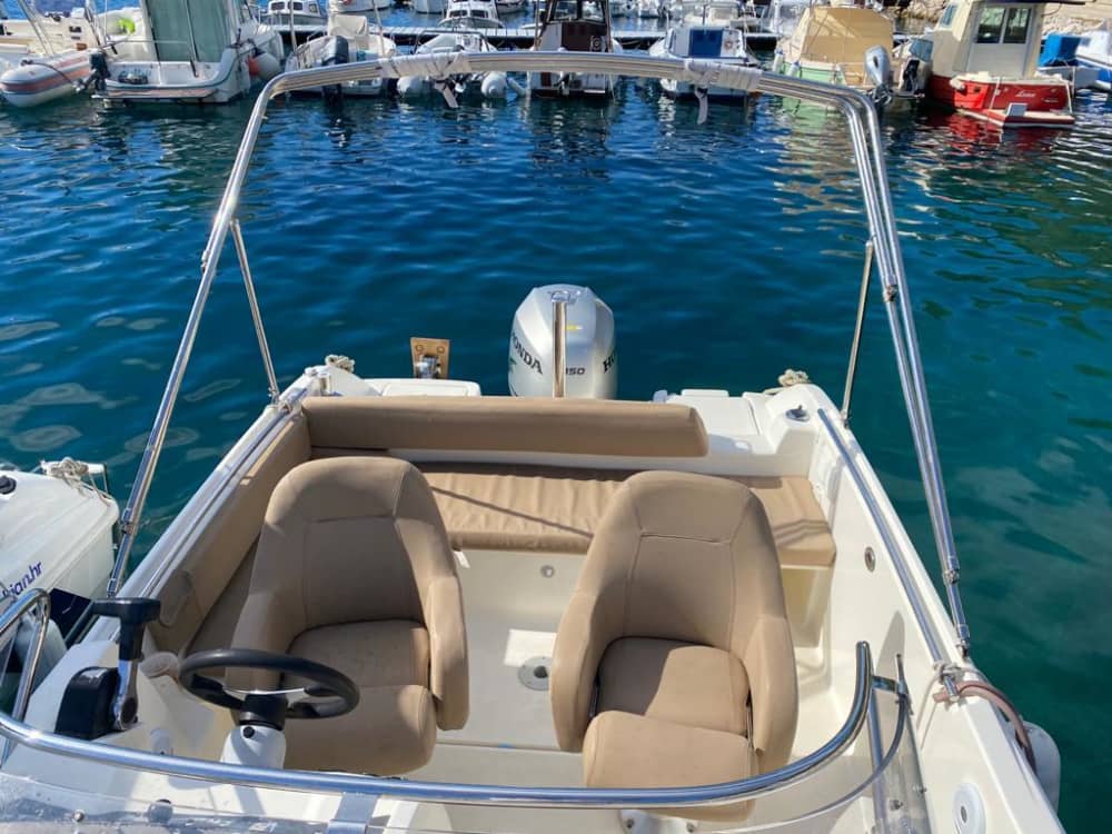 Bootsfahrt rund um Menorca – Halbtagestour