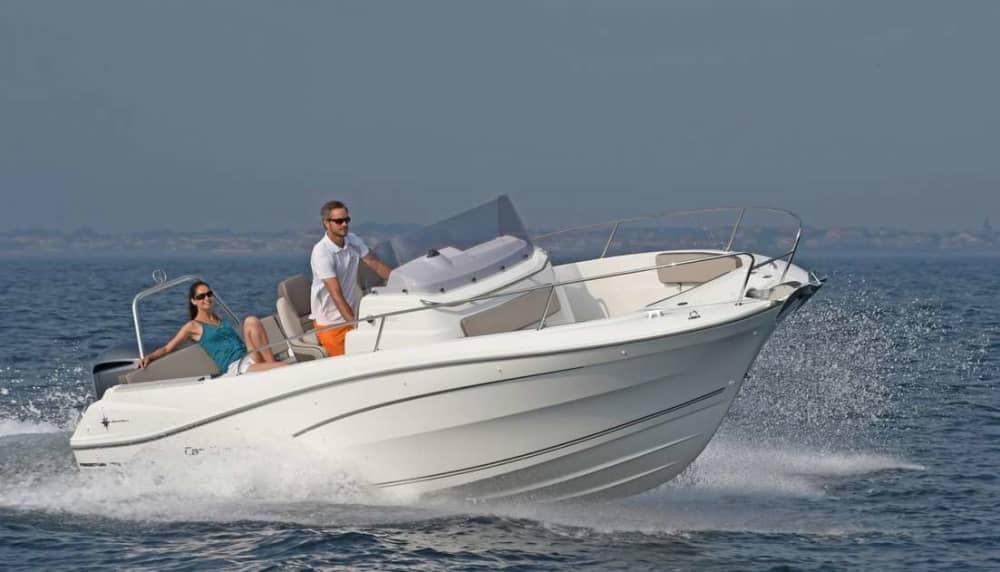 Bootsfahrt rund um Menorca – Halbtagestour