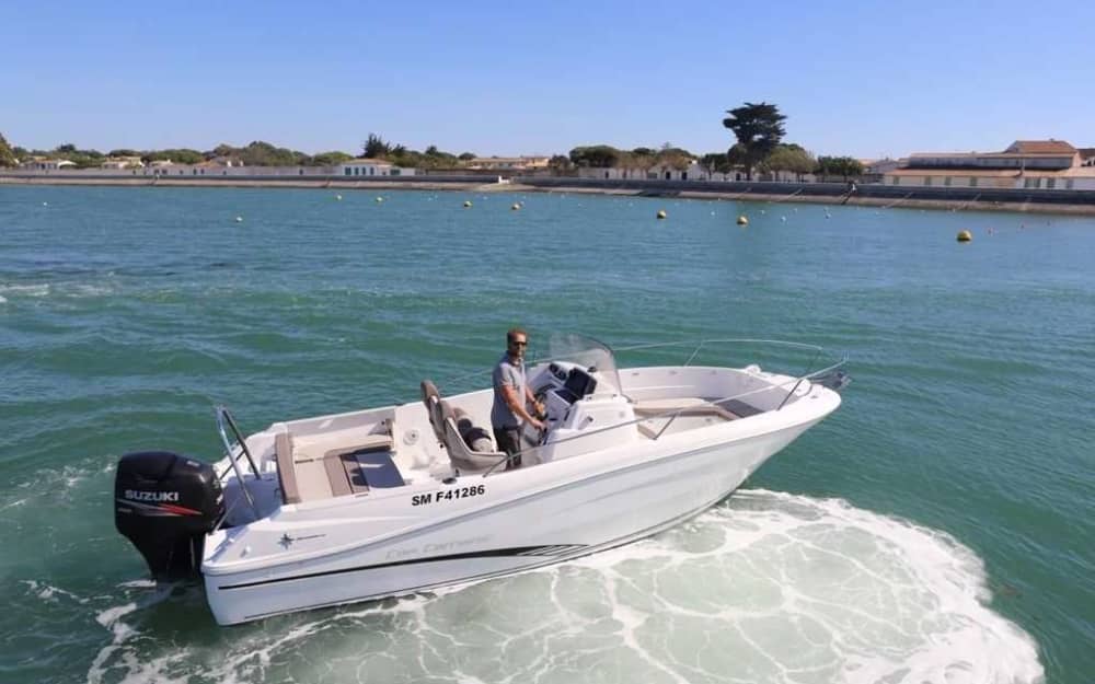 Bootsfahrt rund um Menorca – Halbtagestour