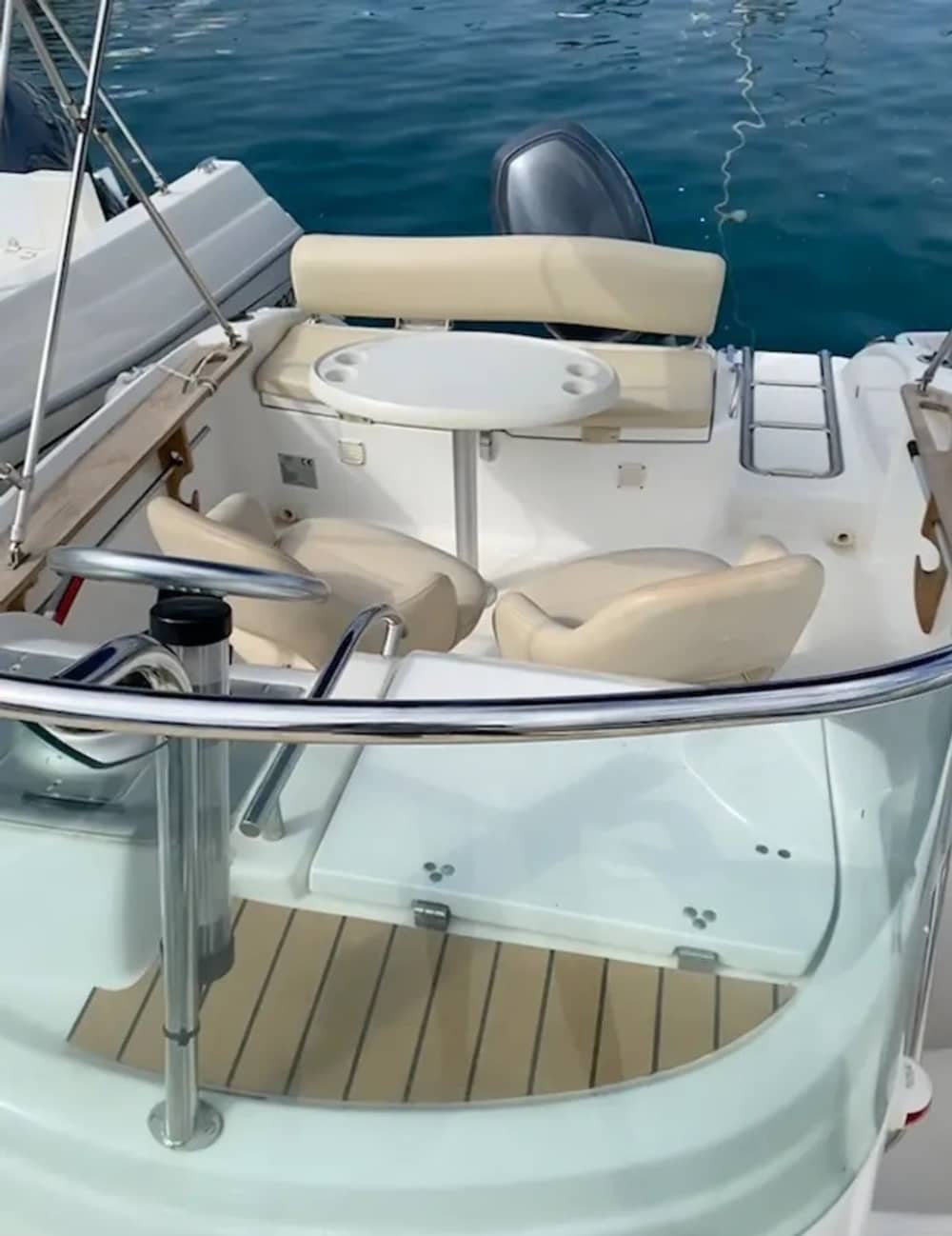 Bootsfahrt rund um Menorca – Halbtagestour