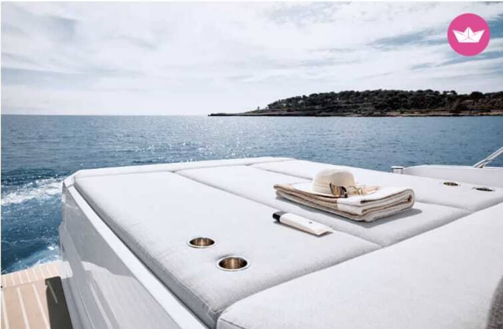 Blå horisonter väntar: En heldags lyxig yachtupplevelse från Bodrums dolda pärlor