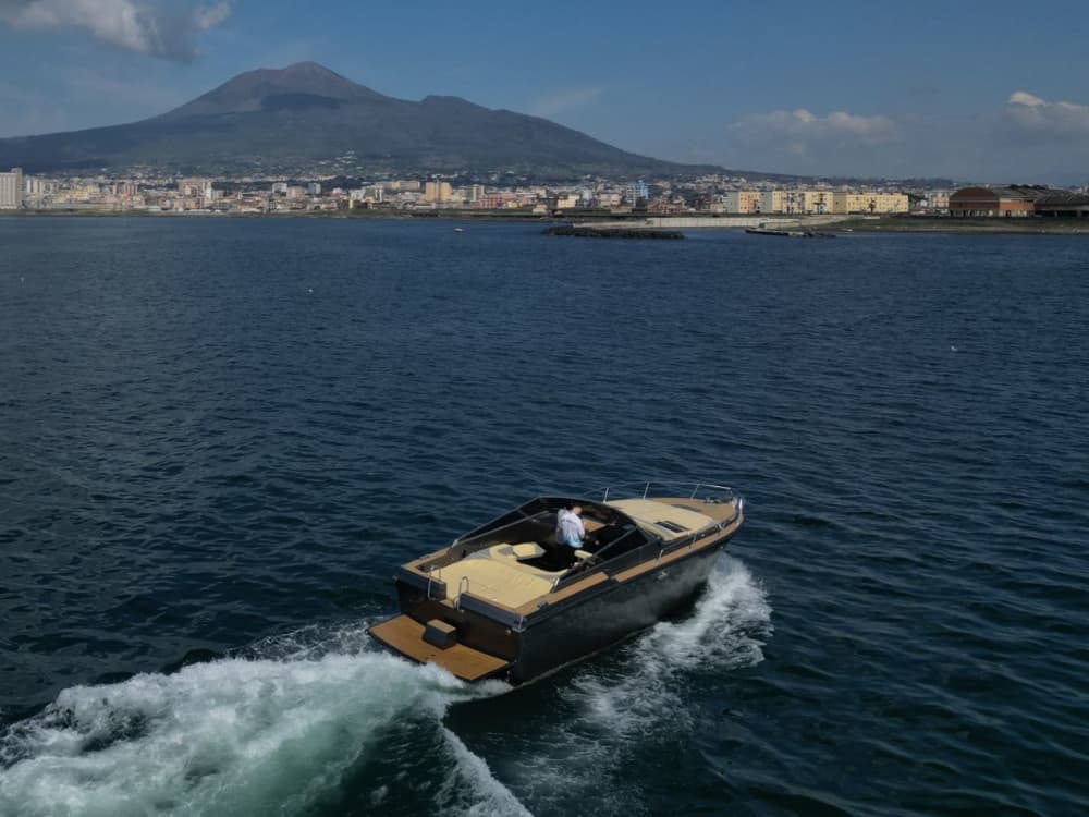 Amalfi Coast Escape: 6-timmars privat båttur från Sorrento