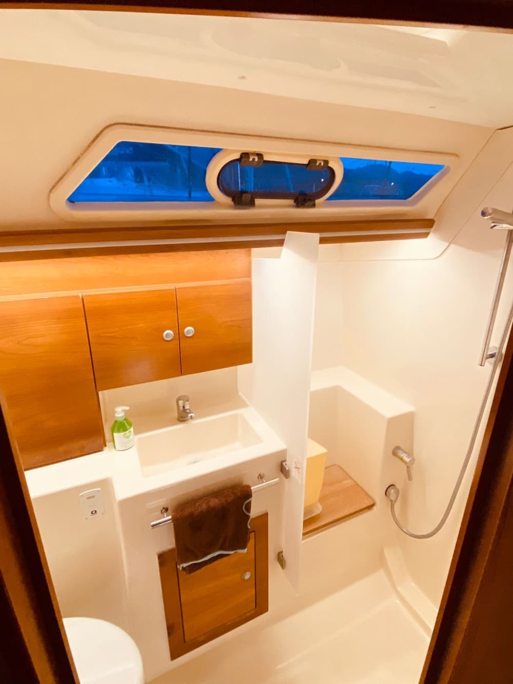 Breng 6 uur door met zeilen rond Palermo op een zeilboot.