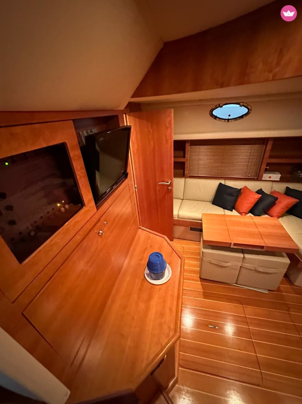 Emerald Escapes: A Personalized Yacht Tour of Maddalena