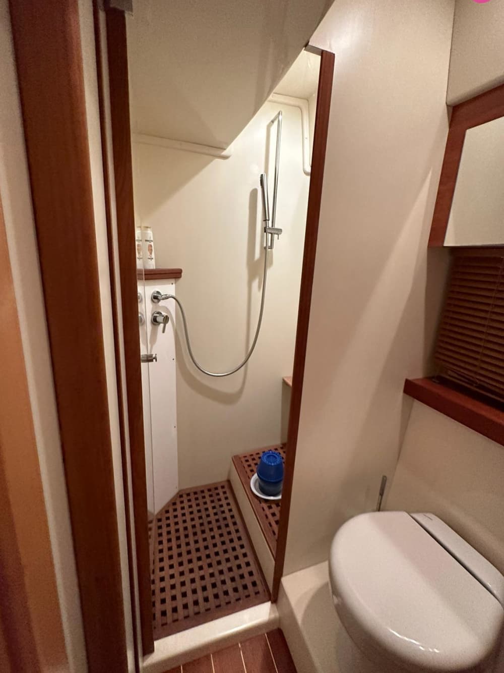 Emerald Escapes: A Personalized Yacht Tour of Maddalena