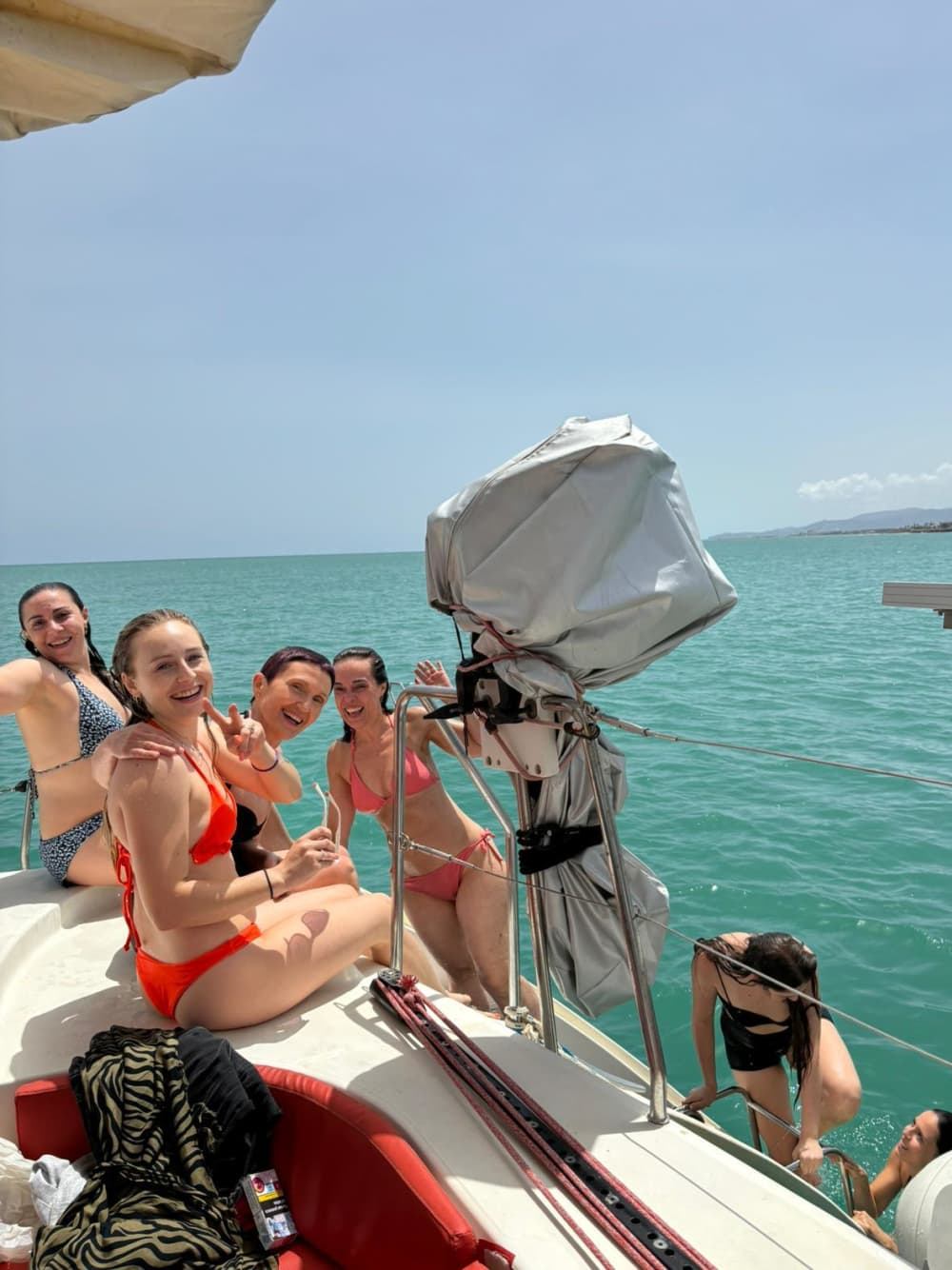 9 horas de navegação ao longo da costa de Peñíscola