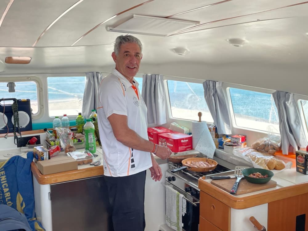 9 horas de navegação ao longo da costa de Peñíscola