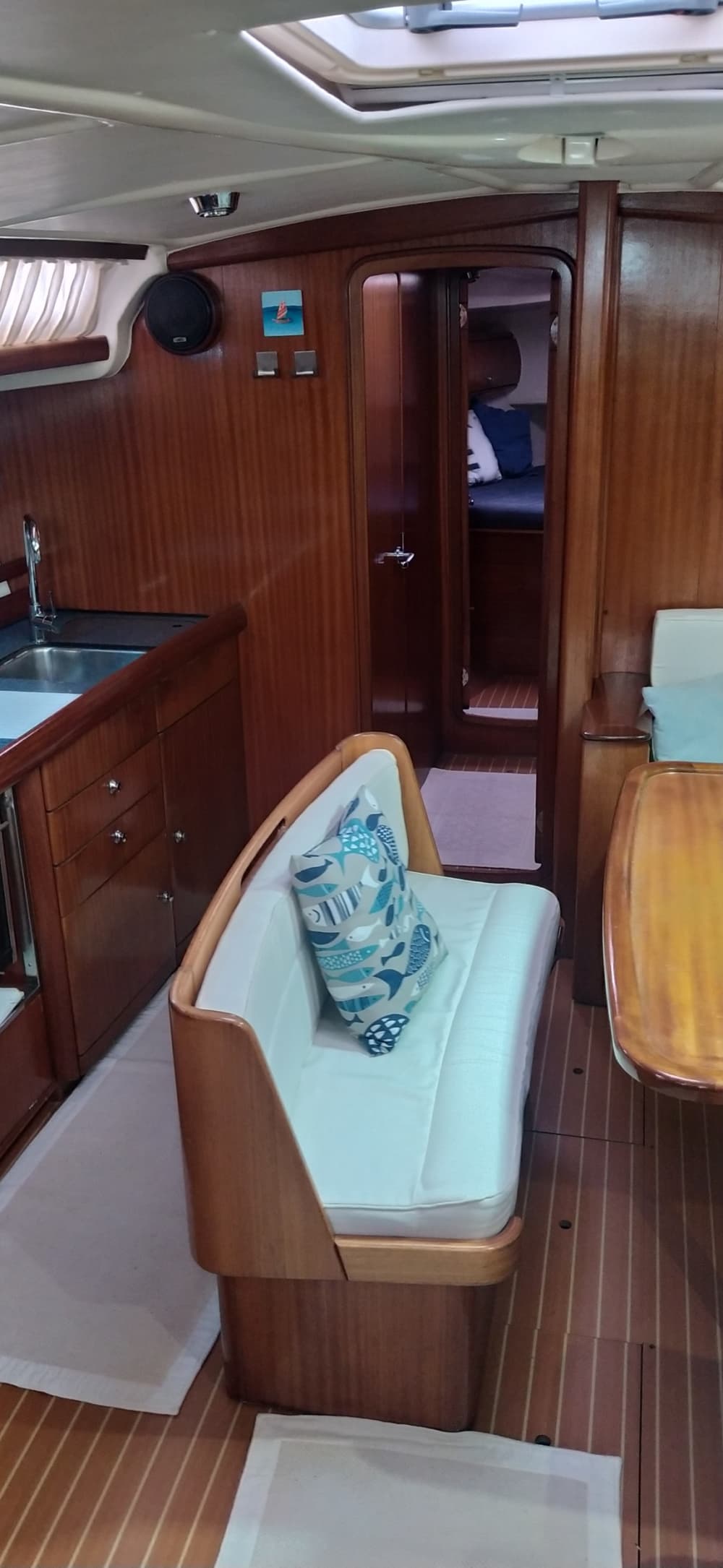 Een dagtocht zeilen in Cagliari op een zeilboot