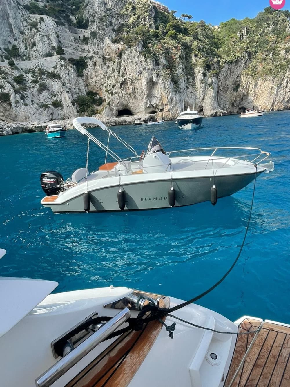 Private Day Cruise : Capri by Sea