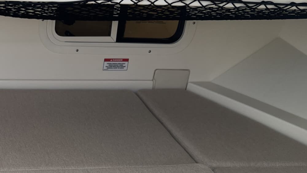 Geniet 3 uur en 45 minuten van de zon op een motorboot in Saint-Raphaël.