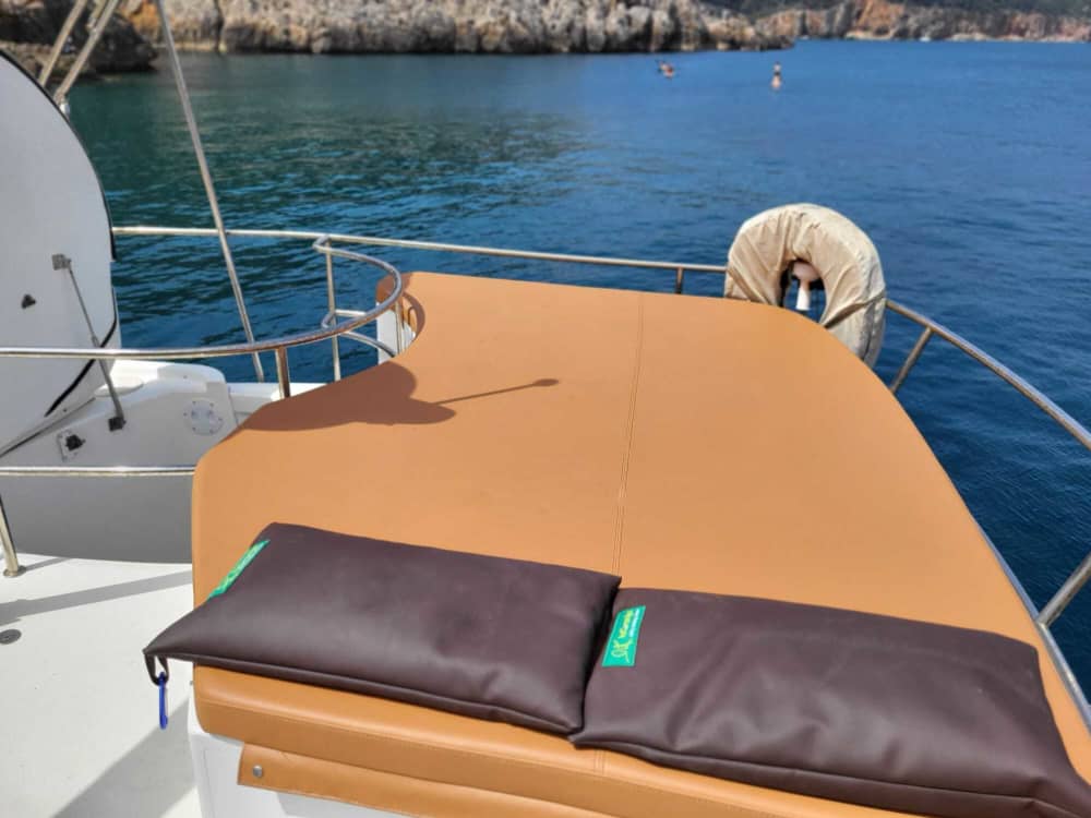 8,5 часов солнца и бирюзовых вод вокруг Л'Эскалы